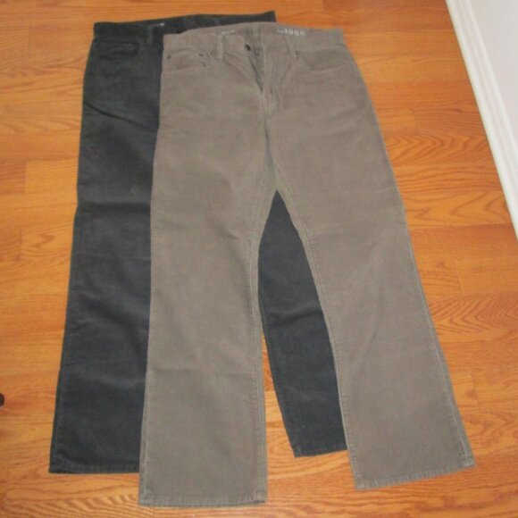 Pre Owned Men's 2 Pairs Gap Corduroy Jeans Standard Fit Black & Tan Size 30/30 - Picture 2 of 9